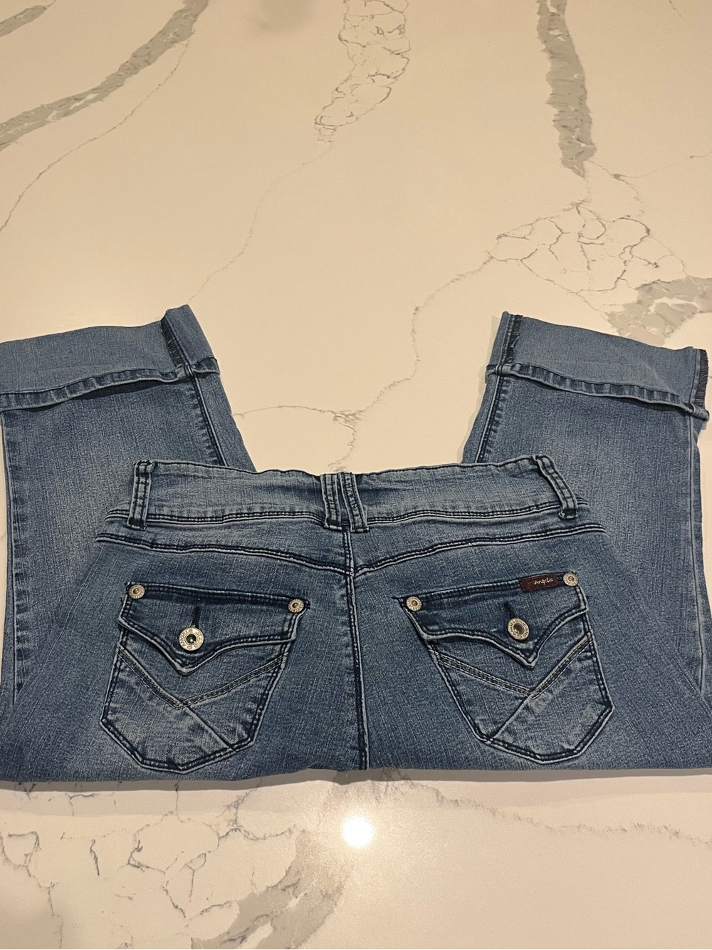 Angels Jeans Capri Style Pants Women’s Size 8 Y2K VTG Very Nice!!